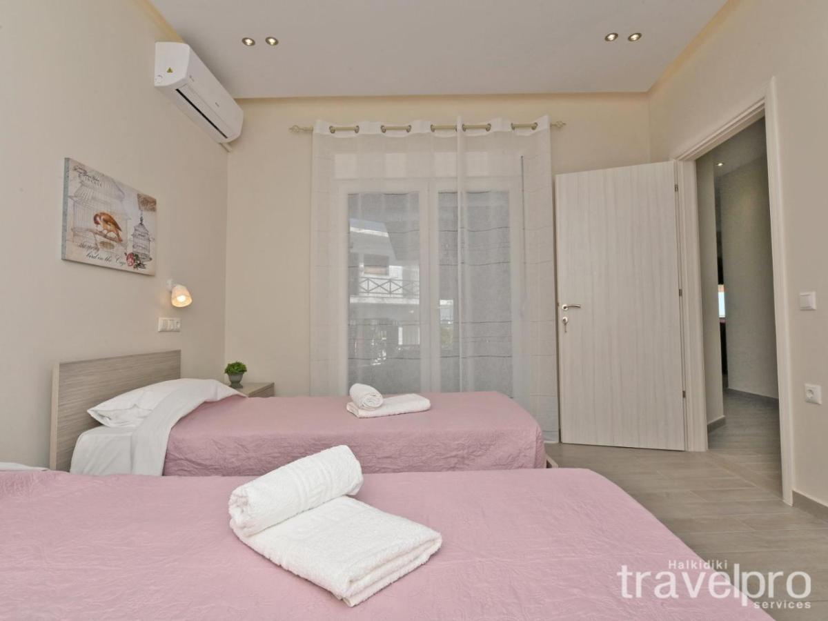 Sabbia Apartments Seafront By Rentalspro Services - Nea Moudania Halkidiki Exterior photo