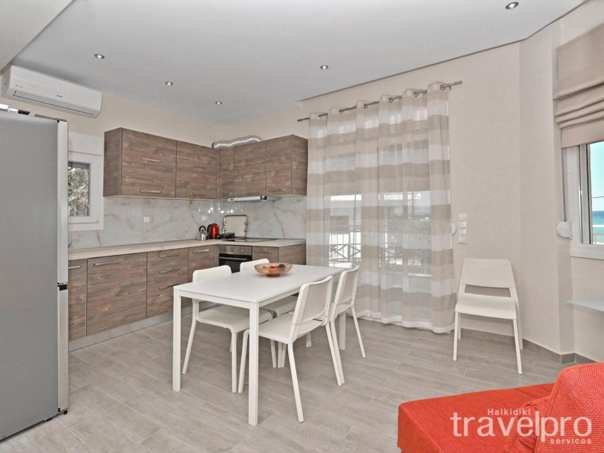 Sabbia Apartments Seafront By Rentalspro Services - Nea Moudania Halkidiki Exterior photo